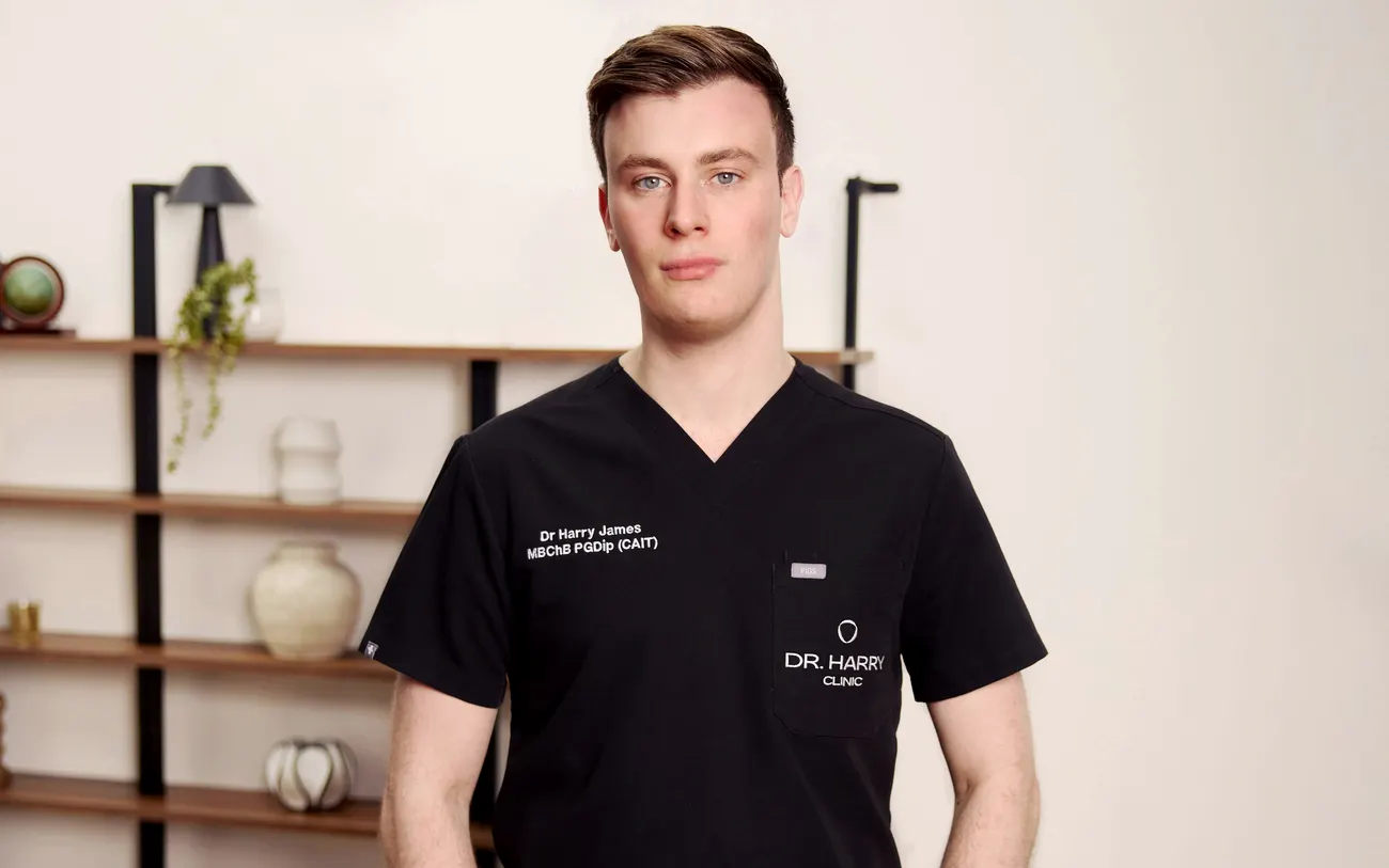 The consultation room at Dr Harry Clinic