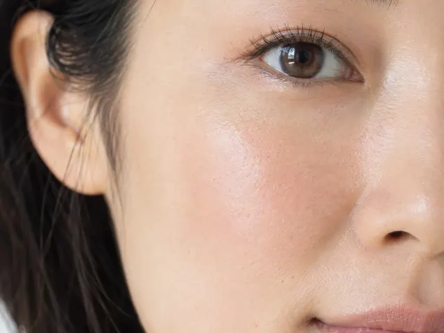 Editorial portrait for Facial Flushing, Dr Harry Clinic